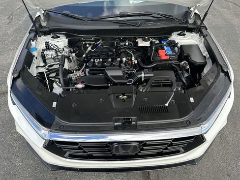 Used 2023 Honda CR-V EX-L image 34