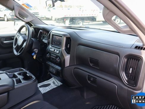 Used 2020 Chevrolet Silverado 1500 Custom w/ Trailering Package image 34