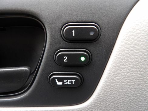 Used 2023 Honda Odyssey EX-L image 10