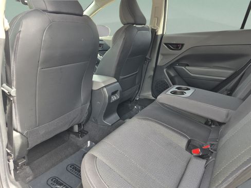 Used 2024 Subaru Crosstrek 2.0i Premium AWD/4WD image 15