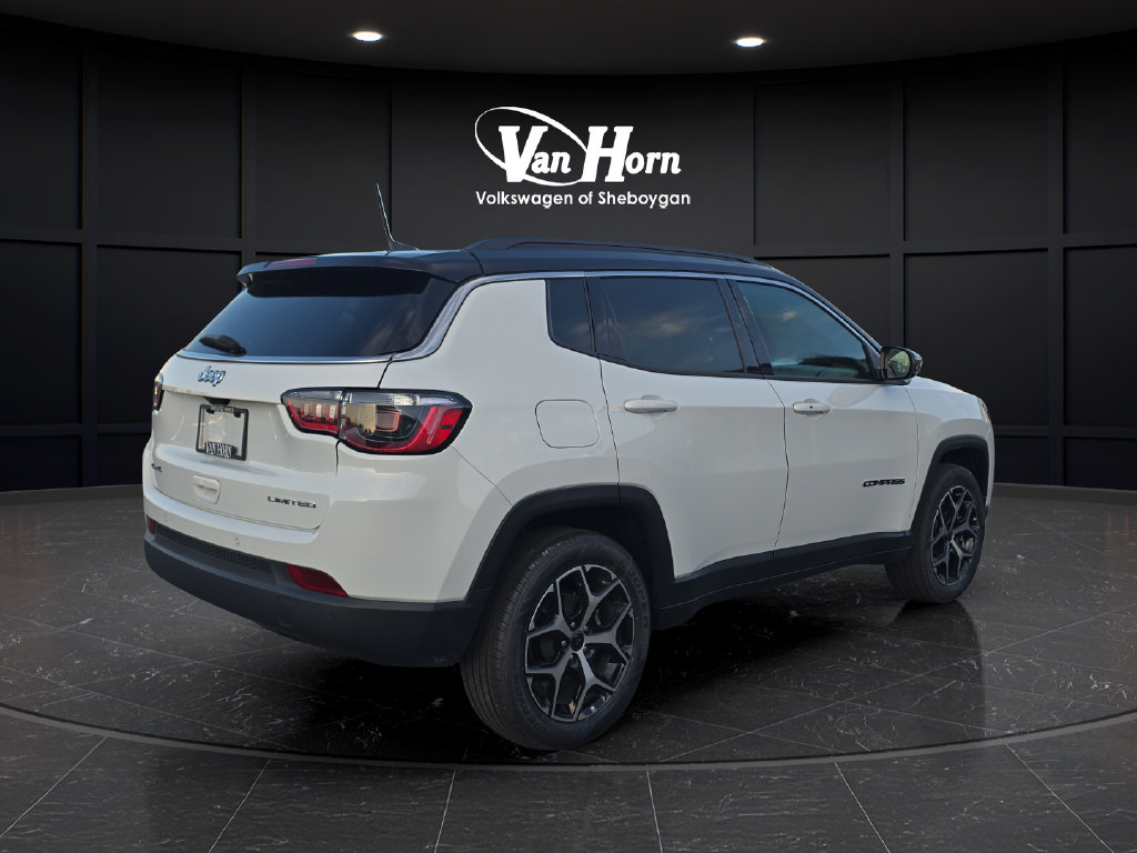Used 2025 Jeep Compass Limited AWD/4WD image 7