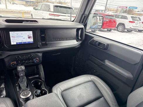 Used 2023 Ford Bronco Big Bend image 13
