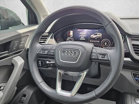 Used 2019 Audi Q5 Prestige w/ Prestige Package AWD/4WD image 18