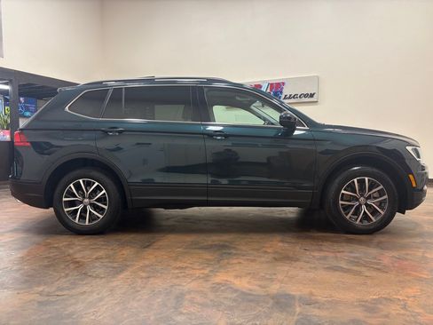 Used 2019 Volkswagen Tiguan SE AWD/4WD image 10