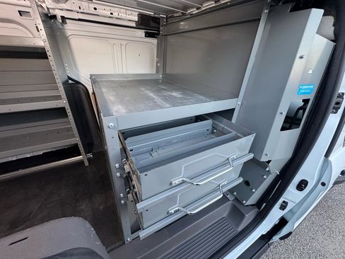 Used 2022 Ford Transit Connect XL image 32