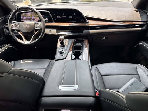 Used 2024 Cadillac Escalade Premium Luxury w/ LPO, Floor Liner Package AWD/4WD image 29