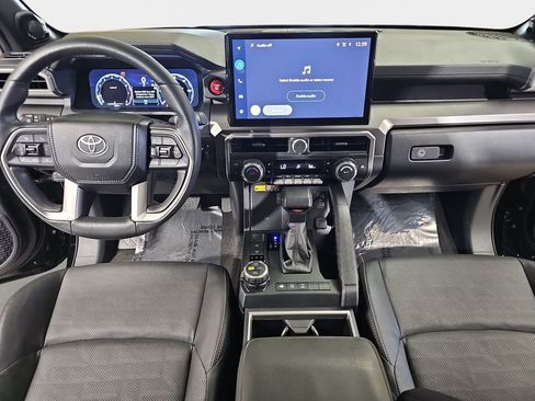 Used 2025 Toyota 4Runner TRD Off-Road Premium w/ Tow Technology Package AWD/4WD image 10