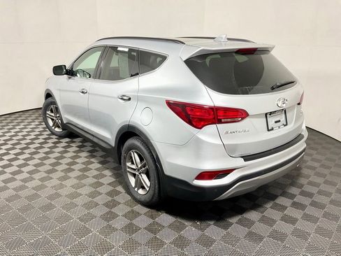 Used 2018 Hyundai Santa Fe Sport w/ 2.4L Tech Package 04 AWD/4WD image 15