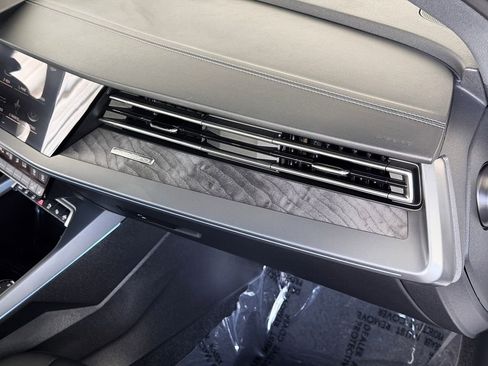 Used 2025 Audi A3 2.0T Premium Plus image 32