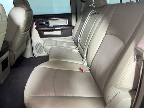 Used 2016 RAM 1500 Laramie image 28