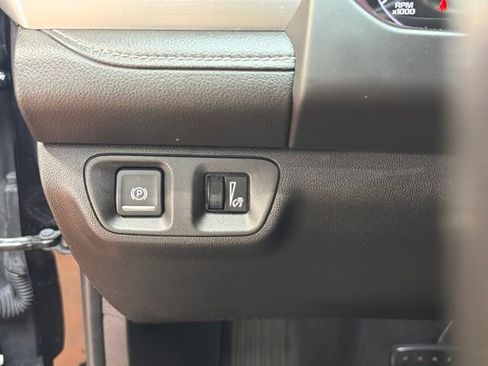 Used 2019 GMC Acadia SLE AWD/4WD image 24