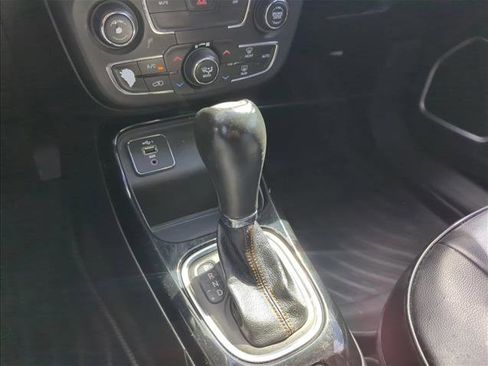 Used 2019 Jeep Compass Limited image 7