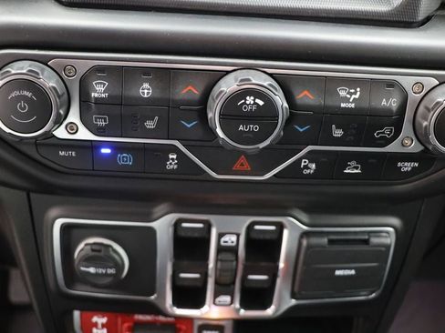 Used 2023 Jeep Wrangler Unlimited Rubicon 4xe w/ Safety Group image 24