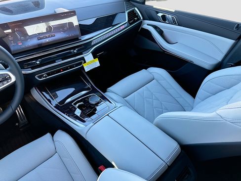 New 2026 BMW X5 sDrive40i w/ M Sport Package image 18