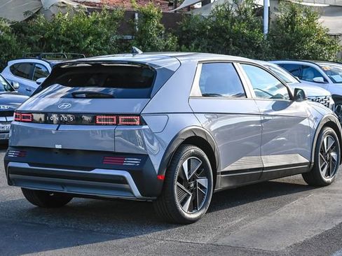 New 2026 Hyundai Ioniq 5 SE image 4