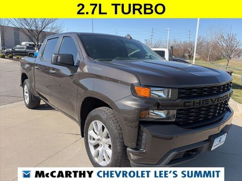 Used 2021 Chevrolet Silverado 1500 Custom image 2
