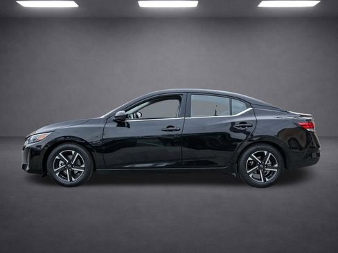 Used 2024 Nissan Sentra SV image 7