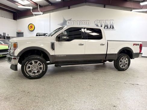 Used 2020 Ford F250 Lariat w/ Lariat Ultimate Package AWD/4WD image 2