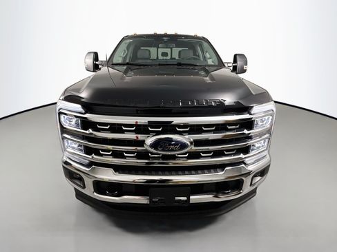 Used 2026 Ford F250 XLT w/ XLT Premium Package AWD/4WD image 2