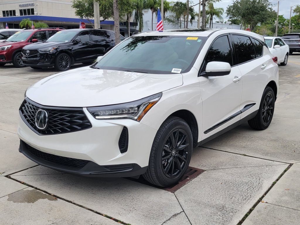Used 2025 Acura RDX SH-AWD image 3