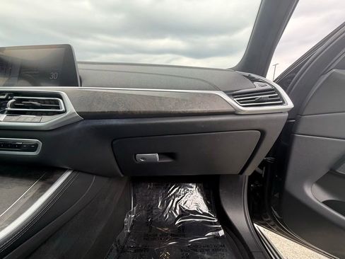 Used 2023 BMW X5 xDrive40i image 31