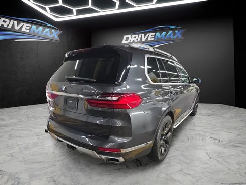 Used 2019 BMW X7 xDrive50i w/ Cold Weather Package AWD/4WD image 3