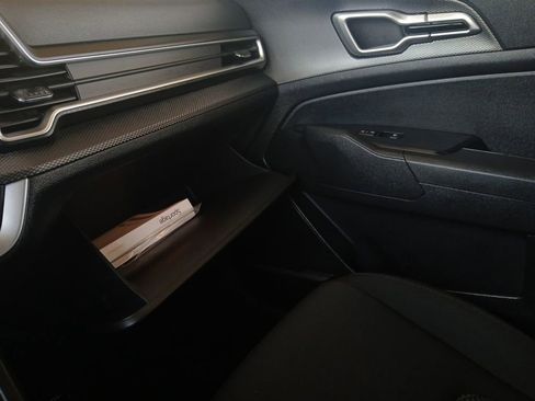 Used 2024 Kia Sportage LX image 22