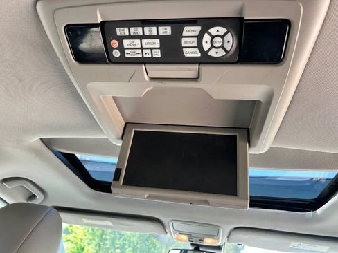 Used 2014 Honda Odyssey Touring image 30