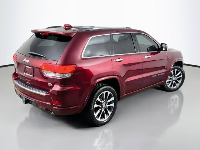 Used 2018 Jeep Grand Cherokee Overland AWD/4WD image 7