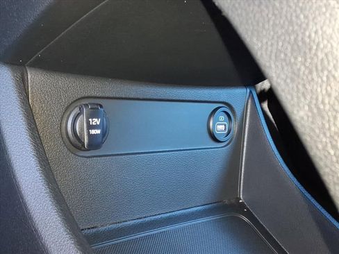 Used 2023 Hyundai Santa Fe SE image 15