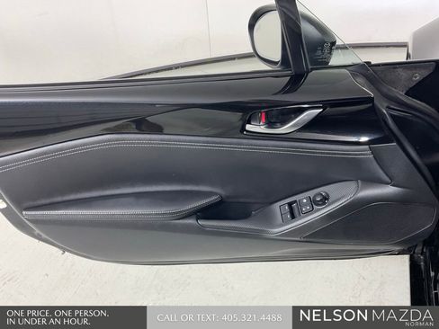 Certified 2025 MAZDA MX-5 Miata RF Grand Touring RWD image 16