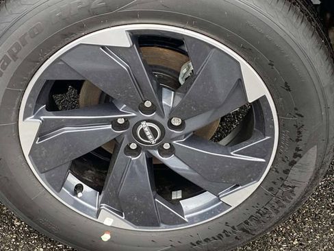 New 2026 Nissan Rogue SV AWD/4WD image 6