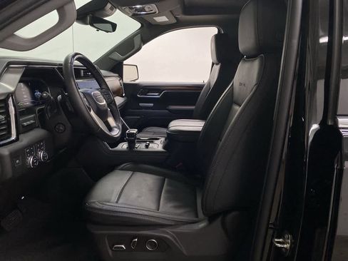 Used 2024 GMC Sierra 1500 Denali image 13