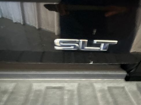 Used 2017 GMC Sierra 1500 SLT RWD image 16