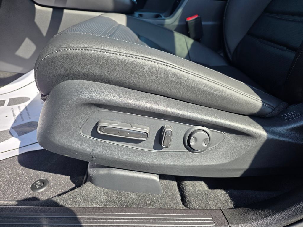 New 2026 Honda CR-V EX-L image 10