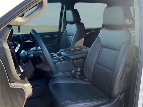 Used 2022 Chevrolet Silverado 1500 LT image 14