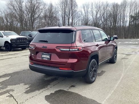 New 2025 Jeep Grand Cherokee L Altitude AWD/4WD image 7