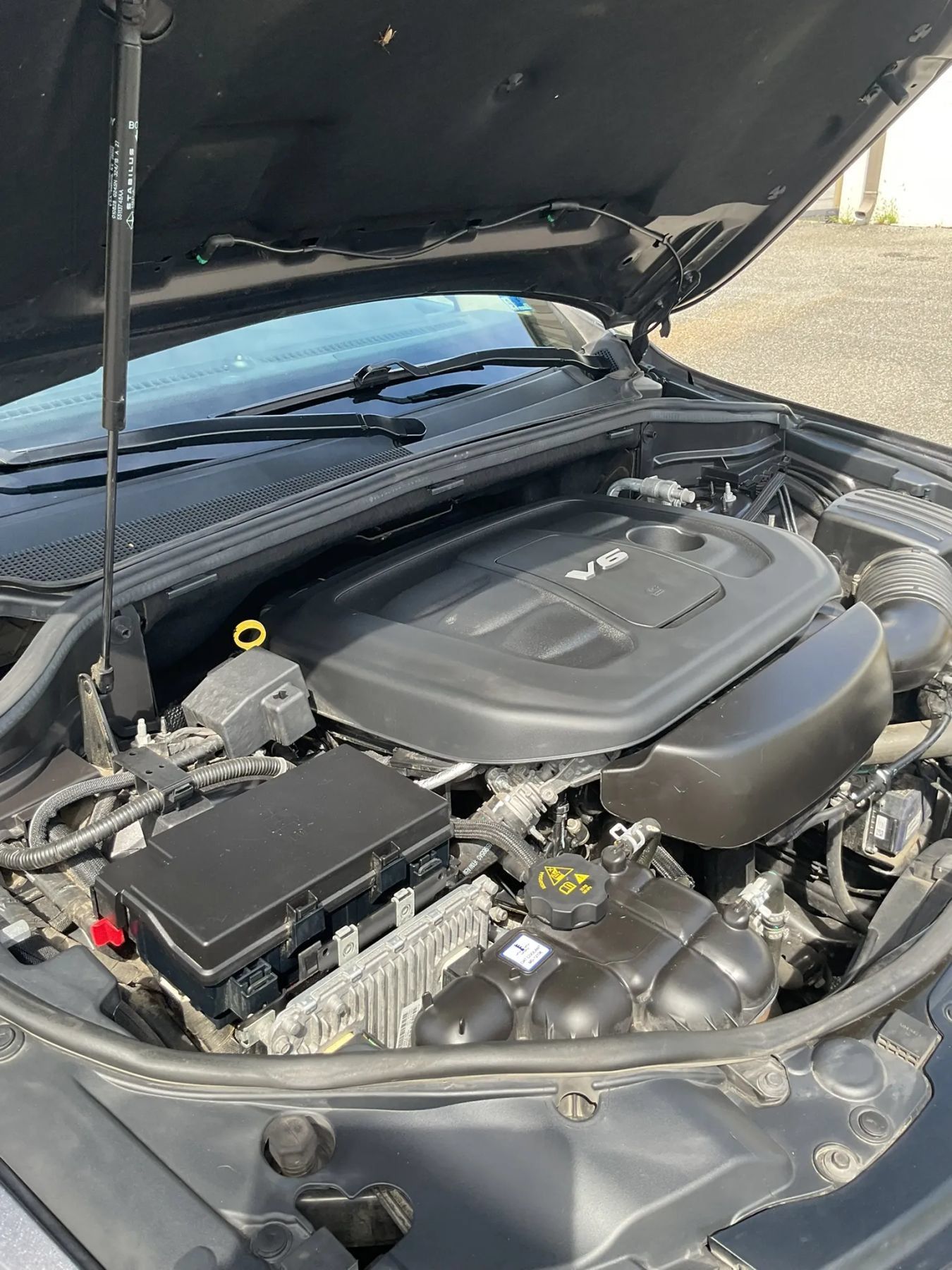 Used 2019 Jeep Grand Cherokee Limited AWD/4WD image 14