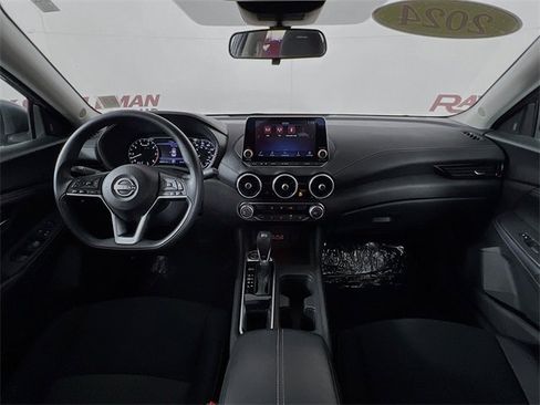 Used 2024 Nissan Sentra SV image 23