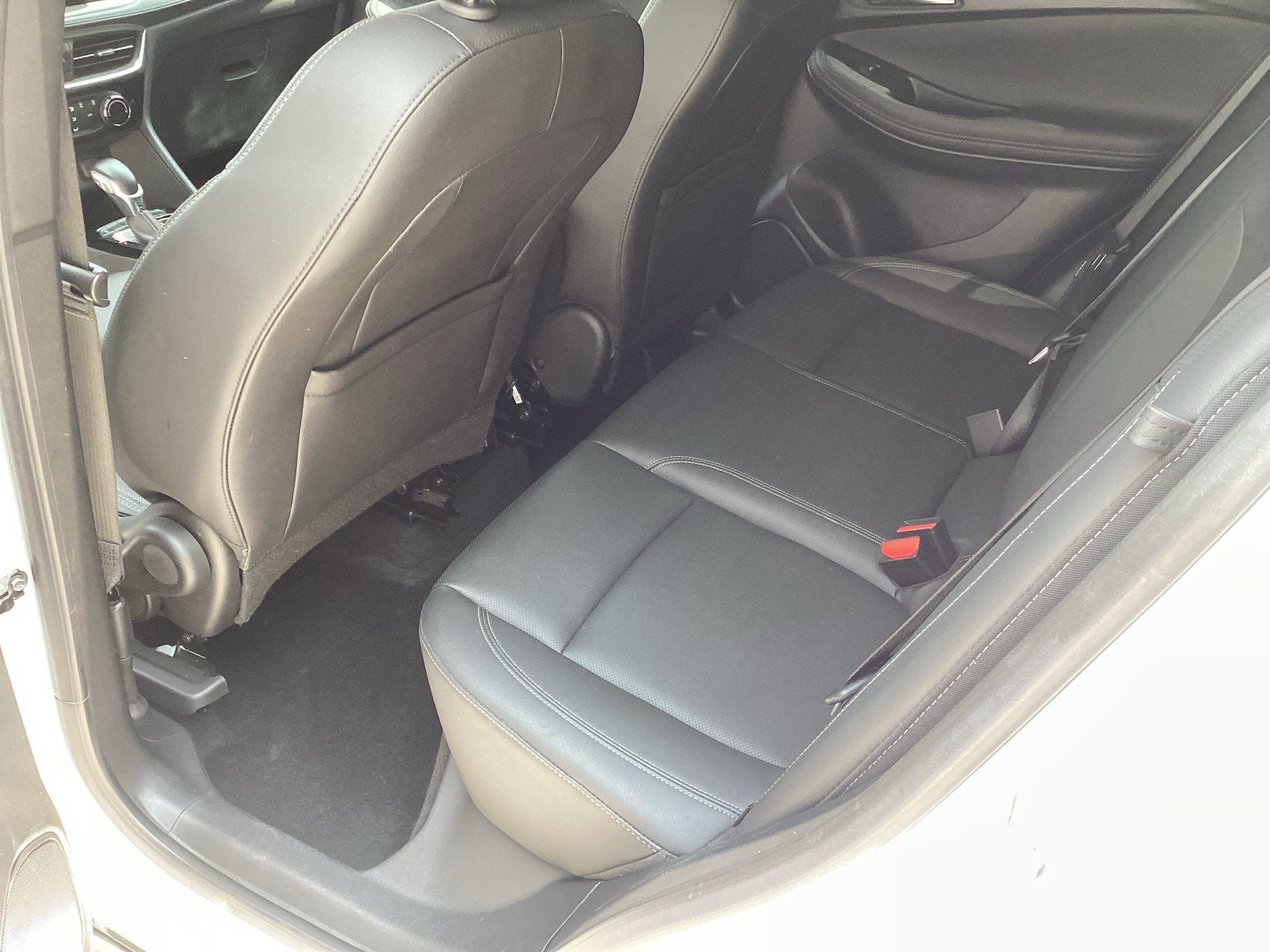 Used 2024 Buick Encore GX Sport Touring FWD image 29