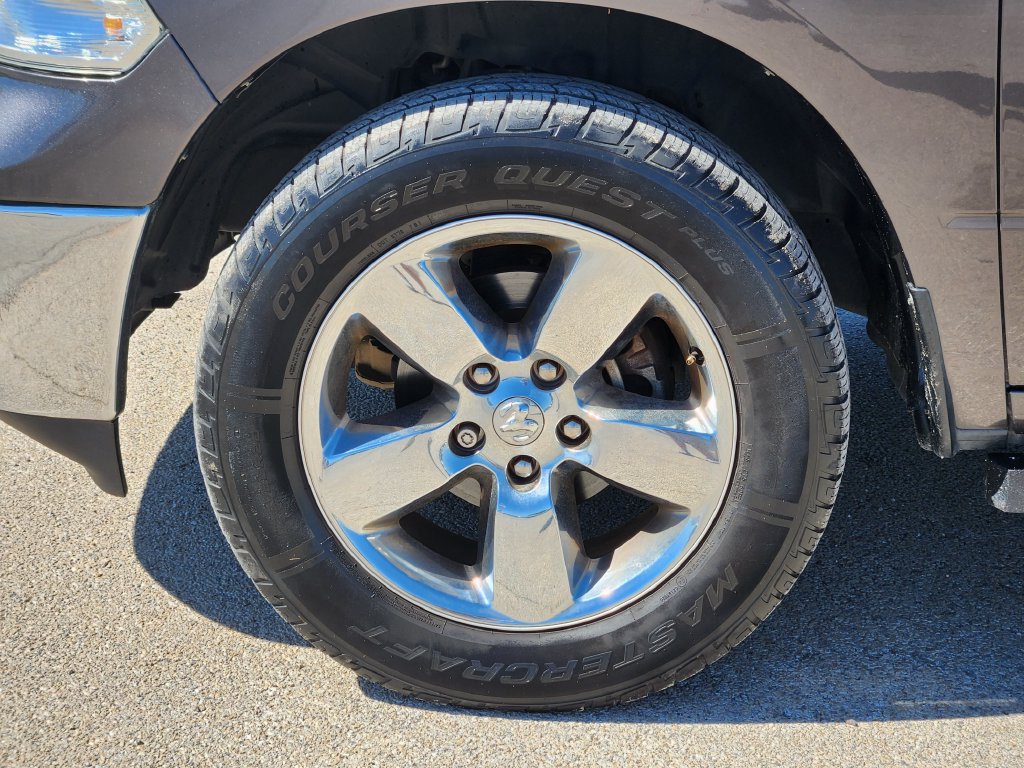 Used 2018 RAM 1500 Lone Star AWD/4WD image 9