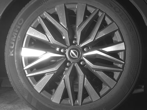 Used 2025 Nissan Altima 2.5 SV image 15