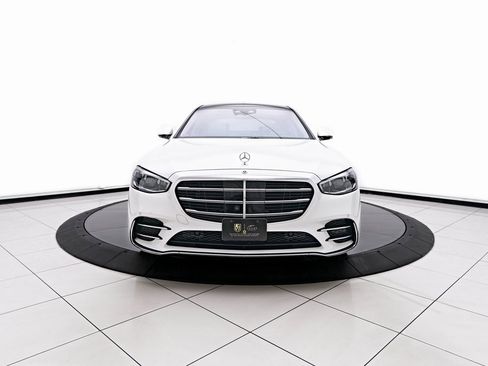 Used 2024 Mercedes-Benz S 580e 4MATIC Sedan image 15