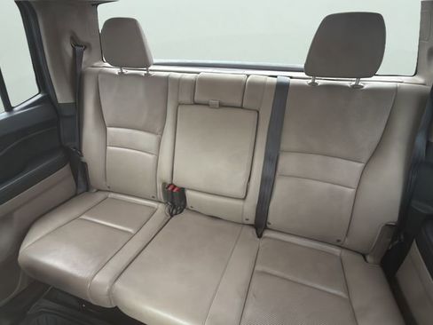 Used 2017 Honda Ridgeline RTL-T image 10