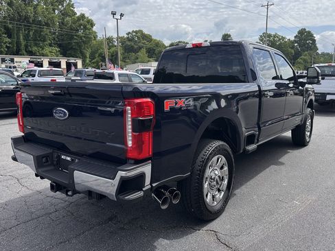 Certified 2024 Ford F250 Lariat w/ Lariat Ultimate Package AWD/4WD image 6