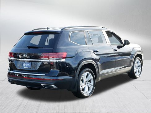 Certified 2023 Volkswagen Atlas SE image 7