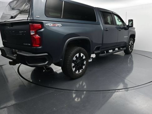 Used 2020 Chevrolet Silverado 2500 Custom w/ Custom Value Package AWD/4WD image 7