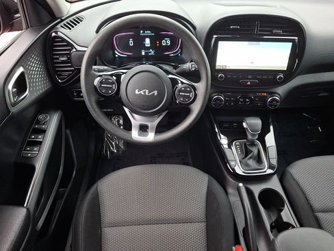 Certified 2023 Kia Soul S image 11