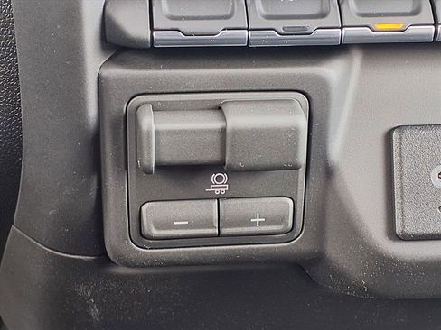 New 2026 Chevrolet Silverado 2500 Custom w/ Custom Value Package image 10