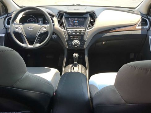 Used 2018 Hyundai Santa Fe Sport w/ 2.4L Value Package 02 FWD image 23